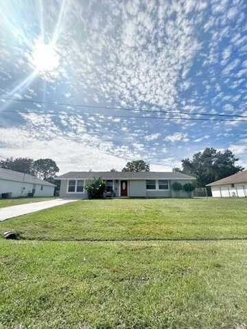 642 NW Treemont Avenue, Port Saint Lucie, FL 34983