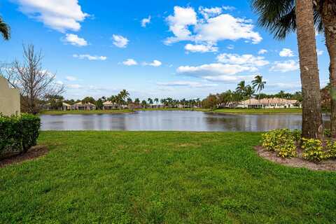 821 Niemen Drive, Palm Beach Gardens, FL 33410