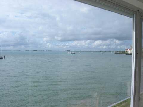 1223 Bayshore Drive, Fort Pierce, FL 34949