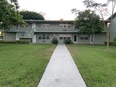 50 Easthampton C, West Palm Beach, FL 33417