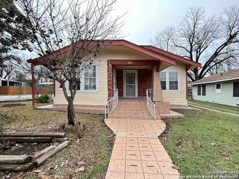 1002 Fulton Ave, San Antonio, TX 78201