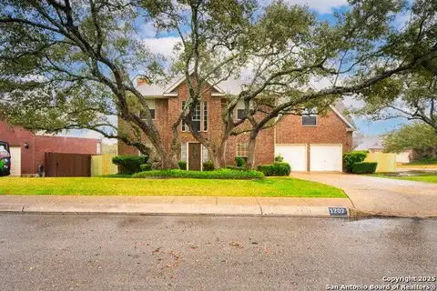 1202 Scenic Knl, San Antonio, TX 78258