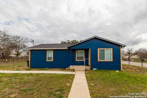 307 AVE F, Poteet, TX 78065