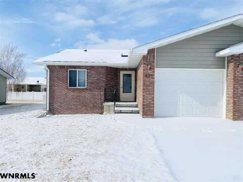 619 W 42ND STREET, Scottsbluff, NE 69361