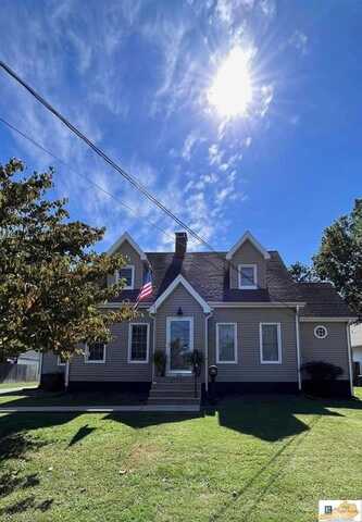 420 W Cherry Street, Glasgow, KY 42141