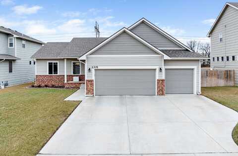 1301 E Prairie Hill Cir, Park City, KS 67219