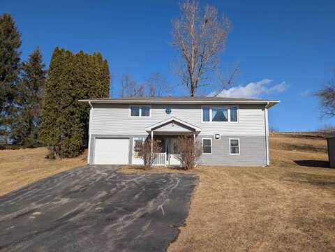 8954 Porter Bridge Road, Lancaster, WI 53813