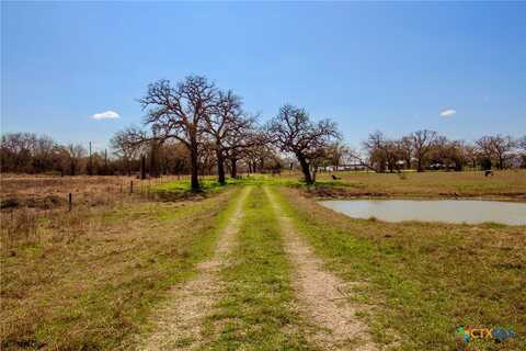 464 County Road 389, Gonzales, TX 78629