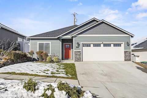 616 Nobility Drive, Medford, OR 97501