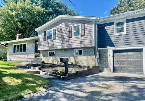 21 Baldwin Road, Warwick, RI 02886