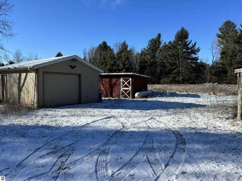 3097 Miller Road, Tawas City, MI 48763