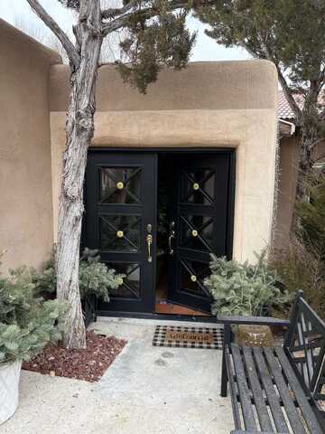 222 Highway 240, Ranchos de Taos, NM 87557