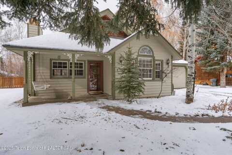 1055 W LONGHORN Drive, Jackson, WY 83001