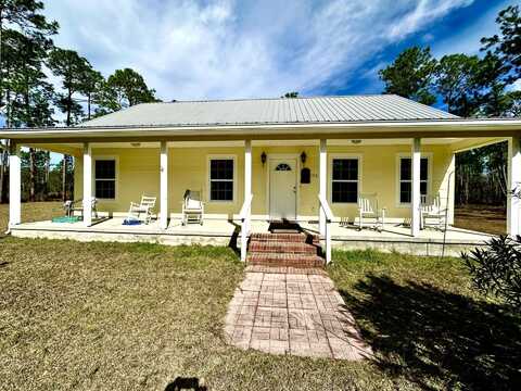 136 Pamela Place, Sopchoppy, FL 32358