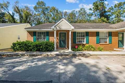 1272 Cross Creek Circle, Tallahassee, FL 32301