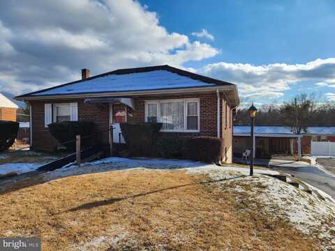 3213 BROOKFIELD ROAD, HARRISBURG, PA 17109