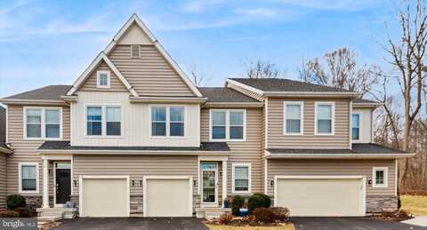 140 SPARROW RIDGE COURT, KENNETT SQUARE, PA 19348