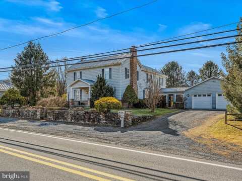 5261 CENTRAL AVENUE, GREAT CACAPON, WV 25422