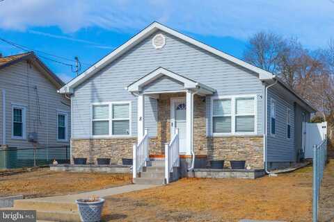 8 1ST AVENUE, MANTUA, NJ 08051