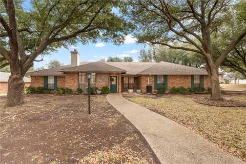 11006 Ridge Point Drive, Woodway, TX 76712