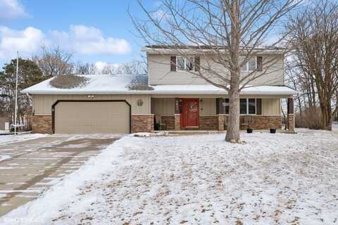 1412 Round Horn Street, Waverly, IA 50677