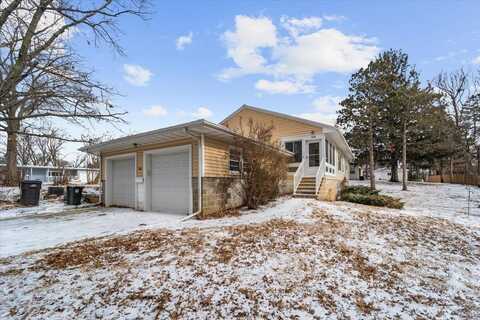 1606 Columbia Drive, Cedar Falls, IA 50613