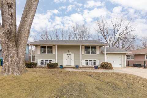 1924 Tilbury Road, Waterloo, IA 50701