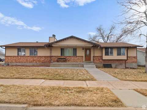 1125 W 700 N, Clearfield, UT 84015