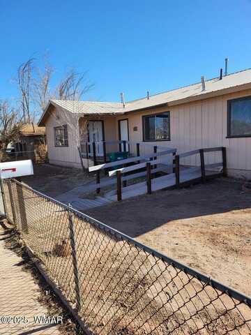 1421 Central Street, Winslow, AZ 86047