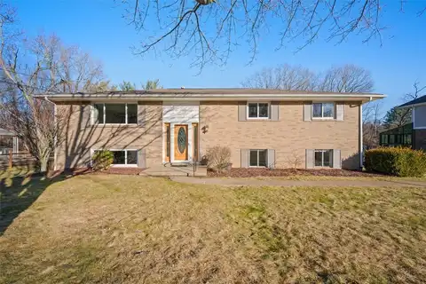 131 Ardmore St, Pine Grv Mls, PA 15090