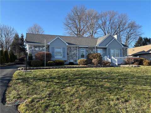 410 Dove Dr, Union, PA 15401