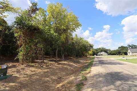 Bent Tree Ln, Weatherford, TX 76085