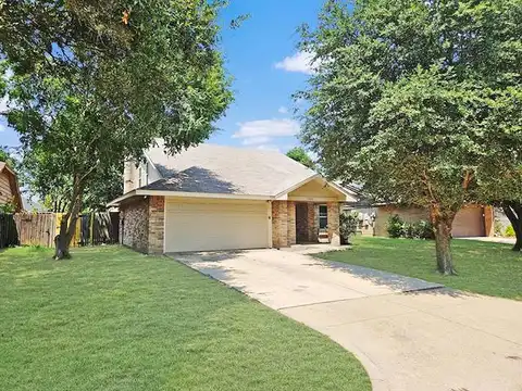 Steppington, GRAND PRAIRIE, TX 75052