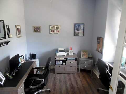 Versailles, CLERMONT, FL 34711