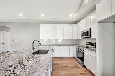 Bond, WHITEWRIGHT, TX 75491