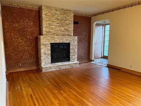 2Nd, LE SUEUR, MN 56058