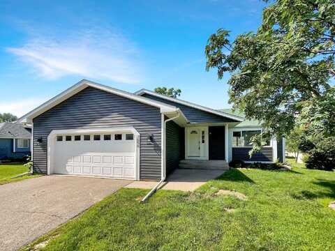 Upper 24Th, SAINT PAUL, MN 55128