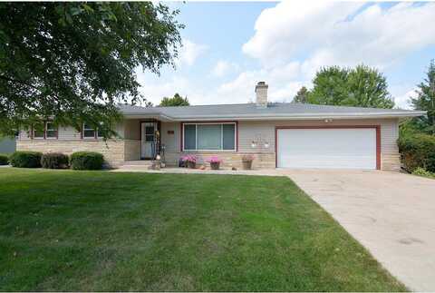 4Th, WAUNAKEE, WI 53597