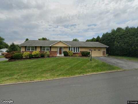 Linden, MACUNGIE, PA 18062