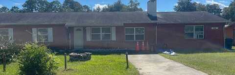 Pine, DELAND, FL 32724