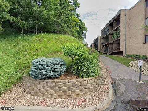 Green Circle, HOPKINS, MN 55343