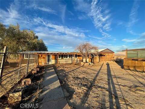 Barbara, TWENTYNINE PALMS, CA 92277