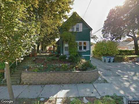 Fernwood, MILWAUKEE, WI 53207