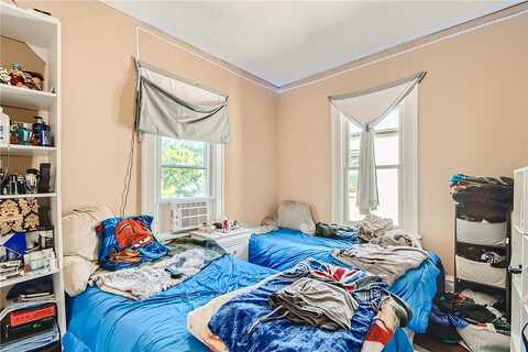 29Th, MINNEAPOLIS, MN 55408