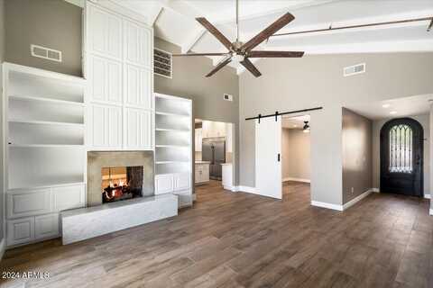 Rovey, SCOTTSDALE, AZ 85250