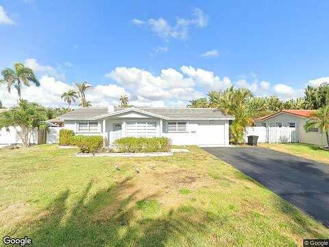 26Th, LIGHTHOUSE POINT, FL 33064