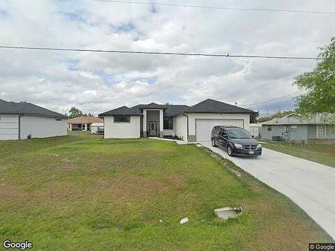 13Th, LEHIGH ACRES, FL 33971