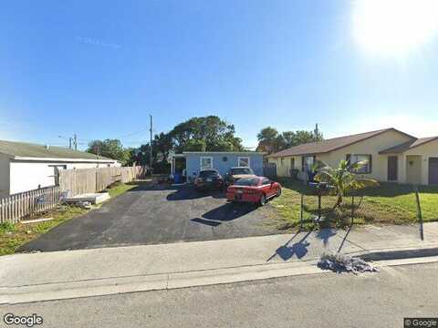 34Th, RIVIERA BEACH, FL 33404