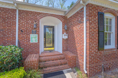Hendricks, JACKSONVILLE, FL 32207