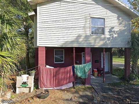 Janette, JACKSONVILLE, FL 32209